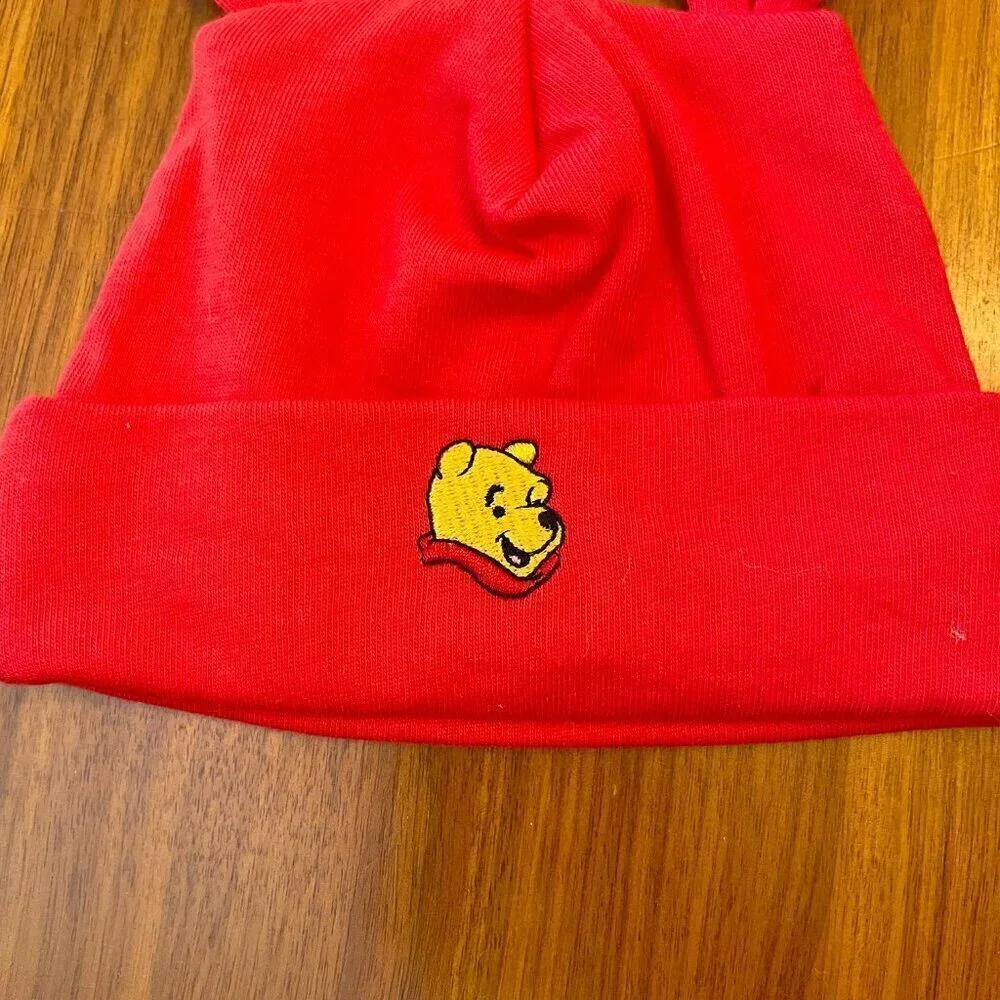 Vintage NWT Winnie the Pooh Infant Cap 2000's Disney Millennium Celebration